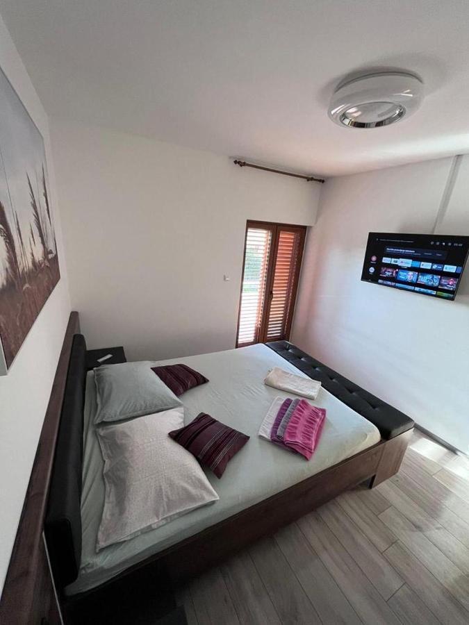 Holiday Apartment Lungomare Privlaka  Bagian luar foto